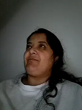 sarahhh1987 online show from 10/27/25, 04:22