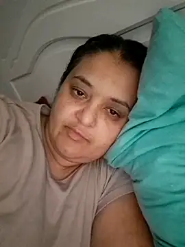 sarahhh1987 online show from 11/01/25, 04:31