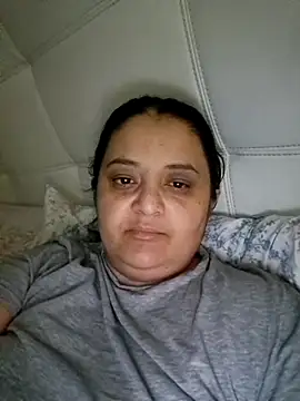 sarahhh1987 online show from 03/13/26, 07:20