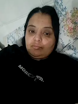 sarahhh1987 online show from 03/15/26, 07:31