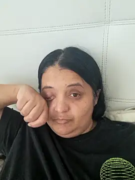 sarahhh1987 online show from 03/29/26, 01:33