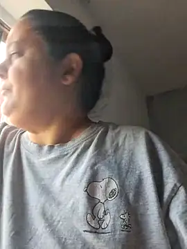 sarahhh1987 online show from 04/24/26, 07:22