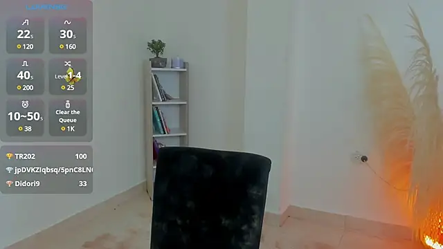 Snapshot of AnntoniaWood chatting on 03/10/25, 05:07 AnntoniaWood online show from 03/10/25, 05:07