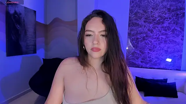 Snapshot of BellaRose_X chatting on 12/17/24, 03:50 BellaRose X online show from 12/17/24, 03:50