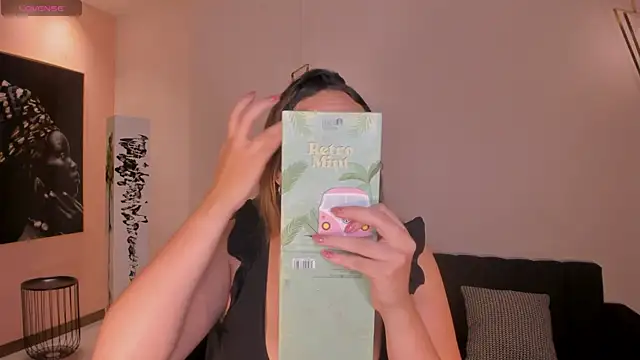 Snapshot of BellaRose_X chatting on 02/25/26, 04:44 BellaRose X online show from 02/25/26, 04:44