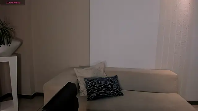 BellaRose X online show from 04/22/26, 04:59