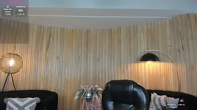 Snapshot of ViolettHansson chatting on 02/26/26, 06:51 ViolettHansson online show from 02/26/26, 06:51