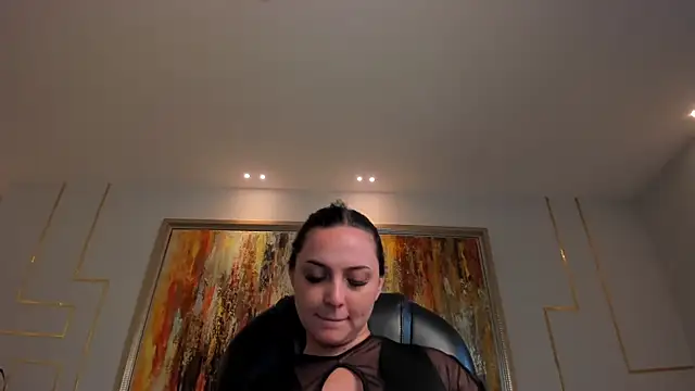 AliceHarper  online show from 10/02/25, 06:59