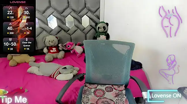 party star  online show from 03/18/25, 02:15