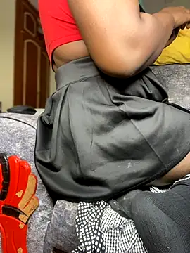 zonroe the big online show from 11/18/25, 03:01