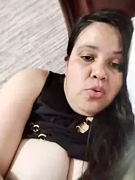 lunanataly online show from 02/25/25, 11:44