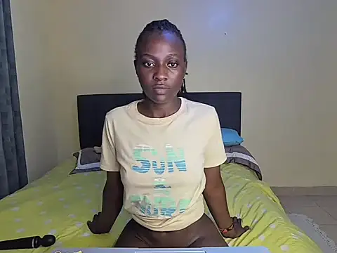 Snapshot of ebonyy_duchess chatting on 03/17/26, 06:22 ebonyy duchess online show from 03/17/26, 06:22