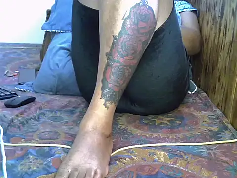 NATASHA LUCKY online show from 11/22/25, 09:52