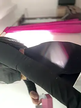 Salome golvert online show from 03/10/26, 08:14