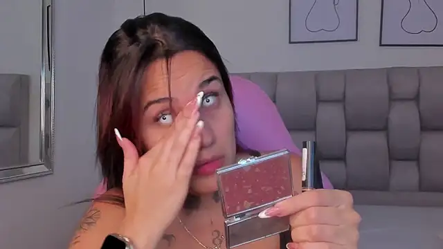 Susan-Sweet-7 online show from 10/20/25, 08:09