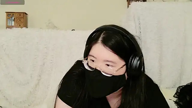 Kara-Nuna online show from 11/06/25, 02:12