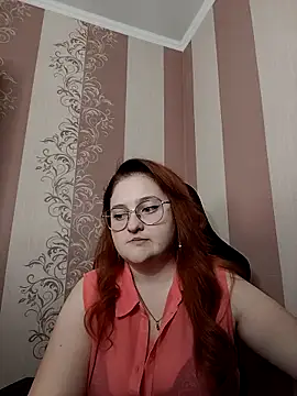 WhiteBellaX online show from 02/18/26, 07:48