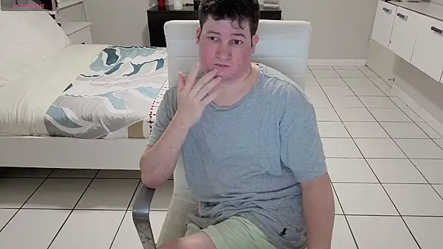 Lorenzo hernandez online show from 12/16/25, 03:39