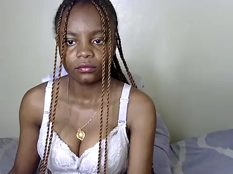 Snapshot of ebony_liza chatting on 01/07/25, 02:53 ebony liza online show from 01/07/25, 02:53