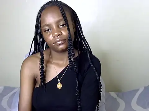 Snapshot of ebony_liza chatting on 02/02/25, 03:54 ebony liza online show from 02/02/25, 03:54