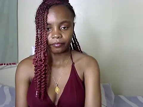 Snapshot of ebony_liza chatting on 03/05/25, 12:05 ebony liza online show from 03/05/25, 12:05