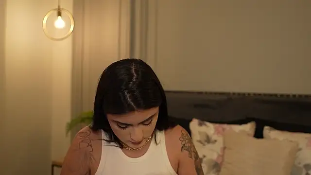 IrisBaker online show from 01/07/26, 09:39