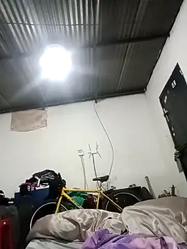 Mrdetonador online show from 04/21/26, 01:53