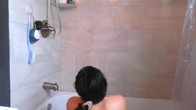 paytonkelly online show from 02/18/26, 06:04