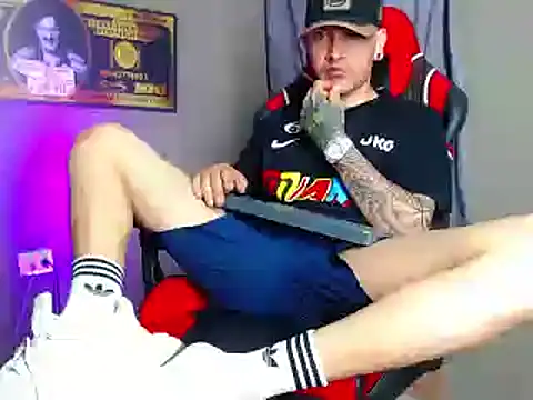 smoker445 online show from 02/20/25, 08:39