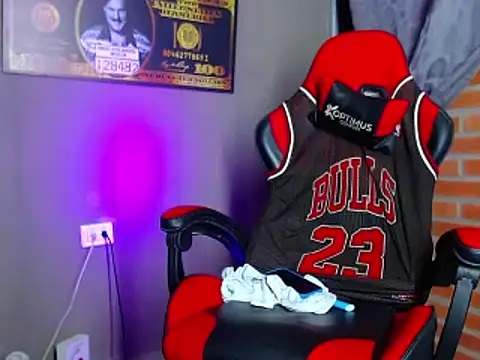 smoker445 online show from 02/20/25, 11:21