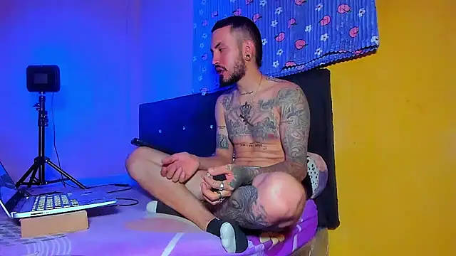 smoker445 online show from 04/03/26, 02:09