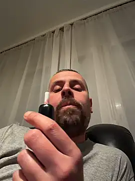 Huncutkuki online show from 12/02/25, 04:35