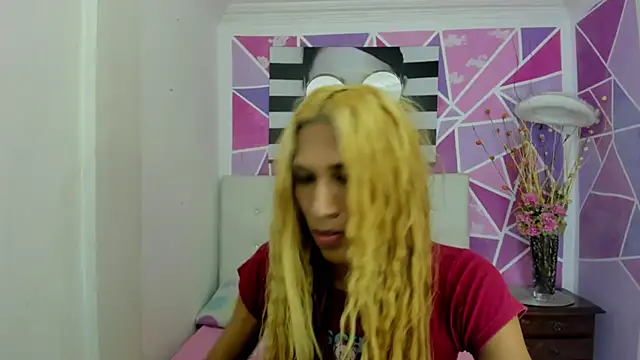 Brisahott online show from 02/01/25, 01:51