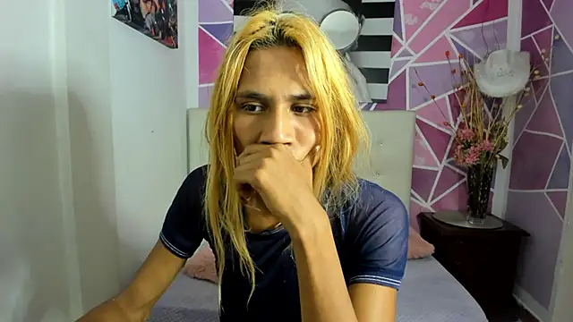 Brisahott online show from 02/12/25, 02:21