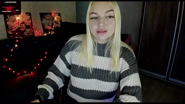 Stella  Cox online show from 10/23/25, 06:13