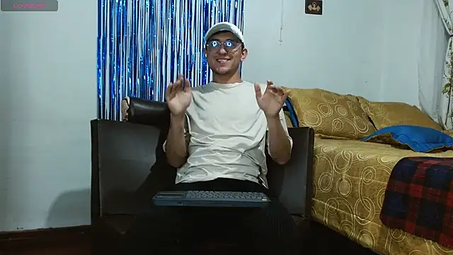 samfox  online show from 10/02/25, 02:07