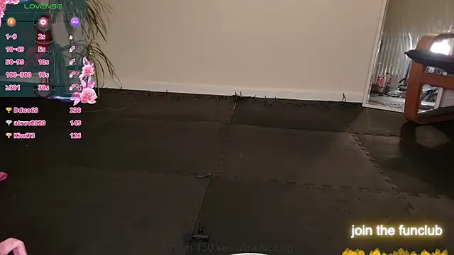 Snapshot of Milky_flexy_cat chatting on 01/14/25, 11:27 Milky flexy cat online show from 01/14/25, 11:27