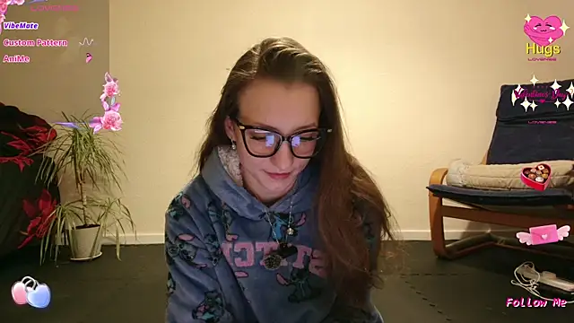 Snapshot of Milky_flexy_cat chatting on 02/23/25, 05:18 Milky flexy cat online show from 02/23/25, 05:18