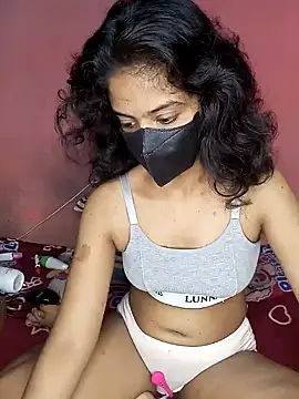 Snapshot of nadeeshakodituwakku chatting on 02/05/25, 07:18 nadeeshakodituwakku online show from 02/05/25, 07:18