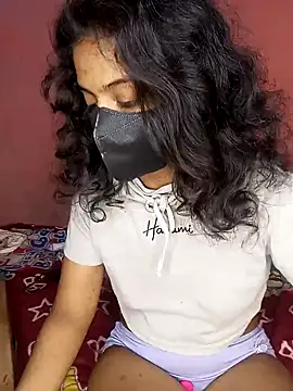 Snapshot of nadeeshakodituwakku chatting on 02/05/25, 10:19 nadeeshakodituwakku online show from 02/05/25, 10:19