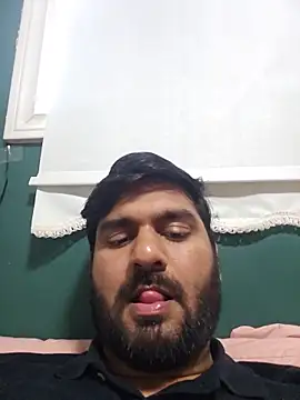 Snapshot of hard_dick011 chatting on 05/16/26, 01:21 hard dick011 online show from 05/16/26, 01:21