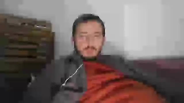 Snapshot of laynufff chatting on 12/15/24, 08:25 laynufff online show from 12/15/24, 08:25