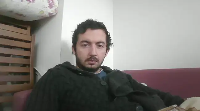 Snapshot of laynufff chatting on 02/07/25, 10:50 laynufff online show from 02/07/25, 10:50