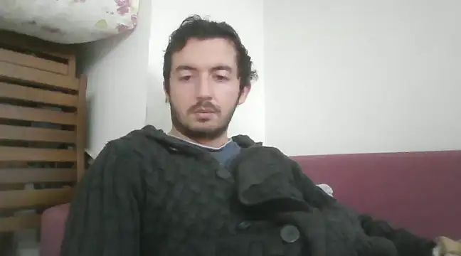 Snapshot of laynufff chatting on 02/07/25, 01:53 laynufff online show from 02/07/25, 01:53