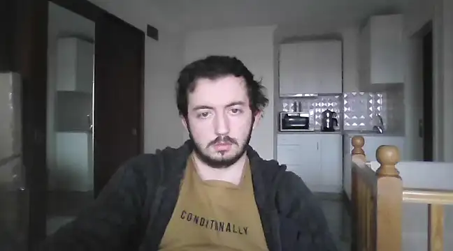 Snapshot of laynufff chatting on 02/18/25, 02:59 laynufff online show from 02/18/25, 02:59