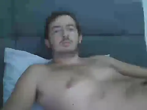 Snapshot of laynufff chatting on 09/23/25, 05:16 laynufff online show from 09/23/25, 05:16