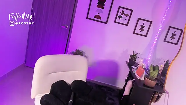 rossth1 online show from 03/02/25, 10:48