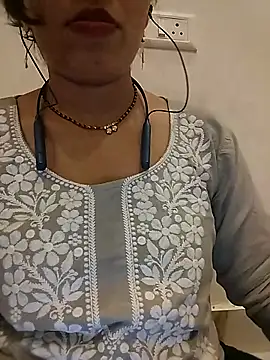 Simaran bhabhi online show from 03/31/26, 04:29