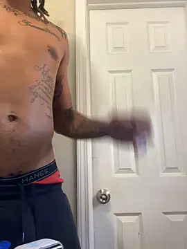 1BeautyN1Beast online show from 12/22/24, 05:53