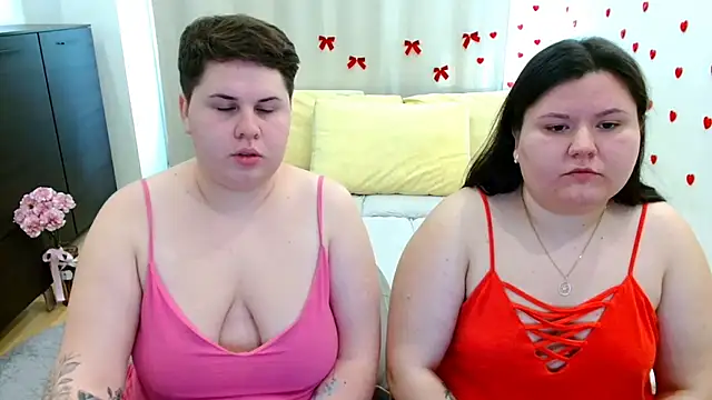 BeckyAndHellen online show from 11/01/25, 10:17